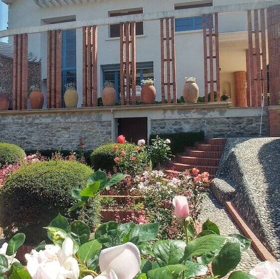 住宿加早餐  La Closerie