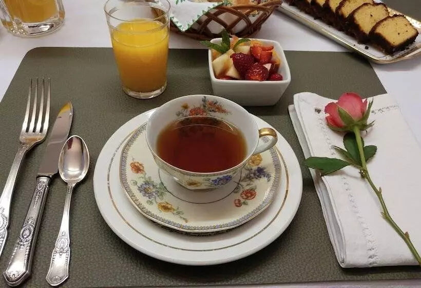 ベッドアンドブレックファースト La Closerie