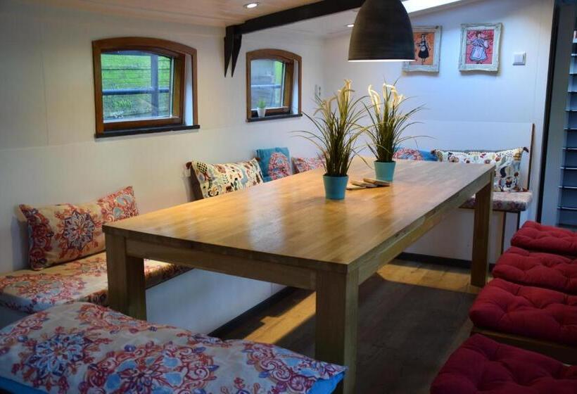 Boathotel Rotterdam Anna