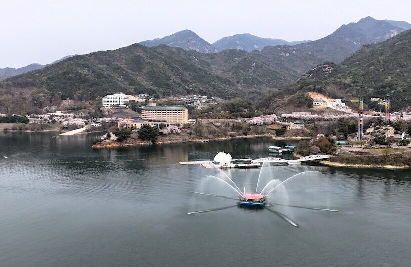 Hotel Cheong Pung Resort