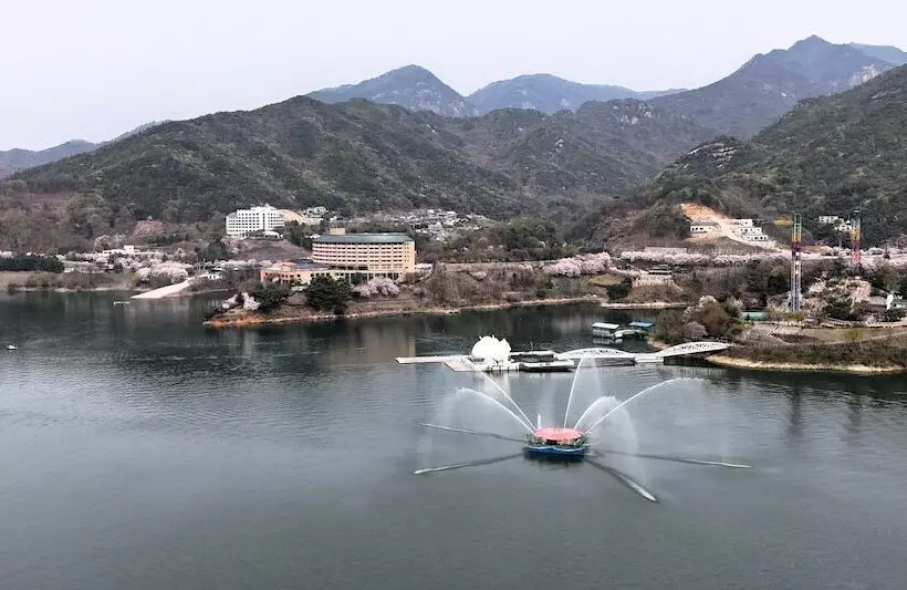 Hotelli Cheong Pung Resort