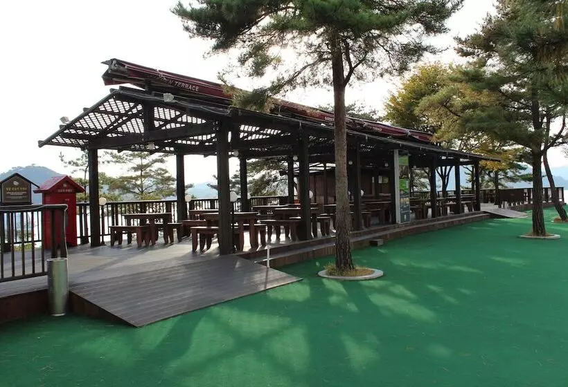 Hotelli Cheong Pung Resort