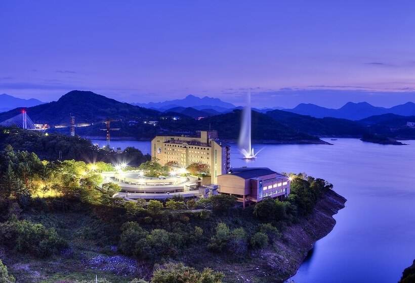 Hotel Cheong Pung Resort