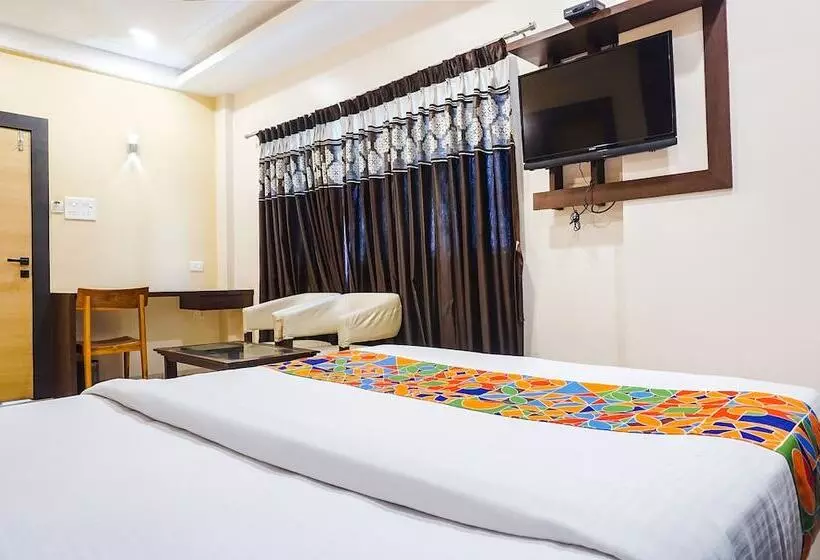 Fabhotel Krishna Regency