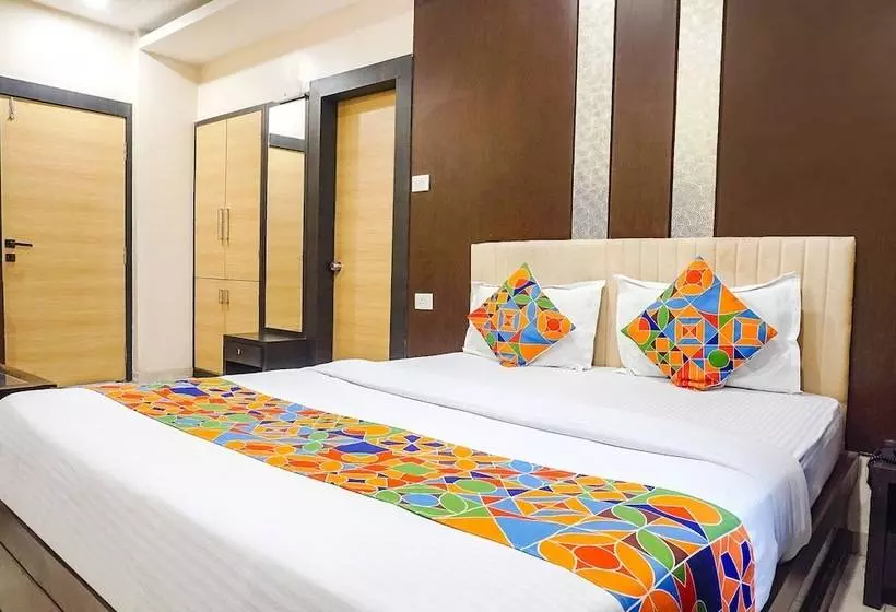 Fabhotel Krishna Regency