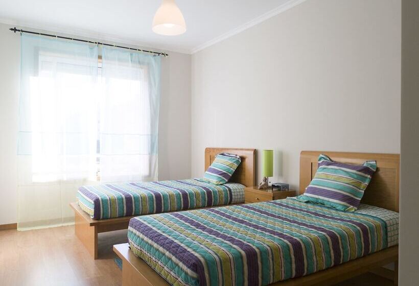 호텔 Madalena Beach Apartment By Mp