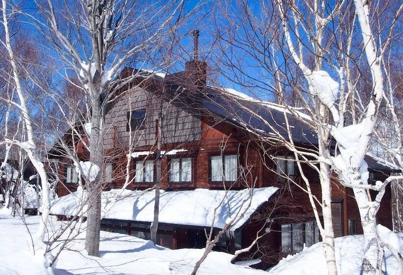 בית מלון כפרי Okushiga Lodge Yama No Manimani