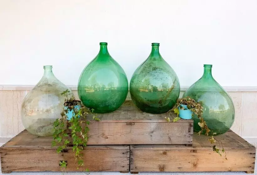 Maaseutuhotelli Agriturismo Masseria Cannella