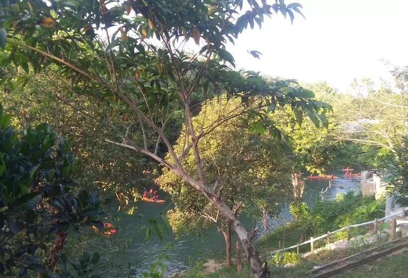 Hotelli Tararine Homes