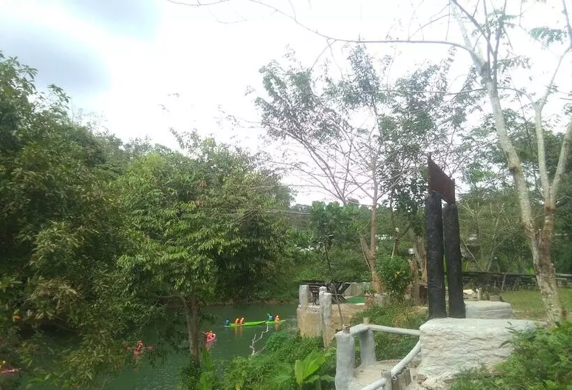 Hotelli Tararine Homes