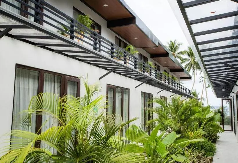 Hotelli Holiday Suites Port Barton