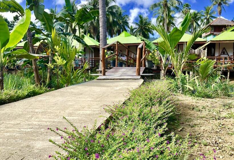 هتل Holiday Suites Port Barton