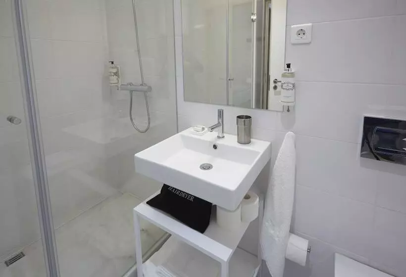 Oporto Collection Santa Catarina Pool And Fitness   Adults Only