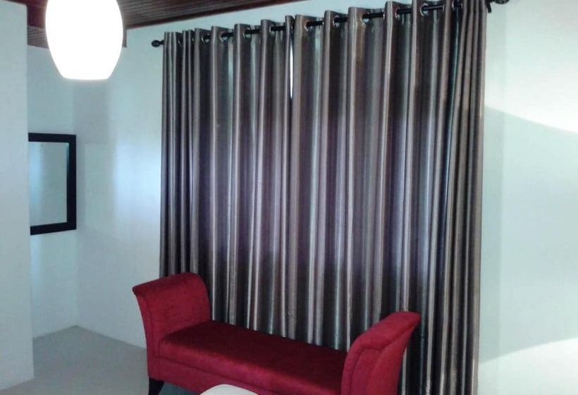 פנסיון Iquest Colombo