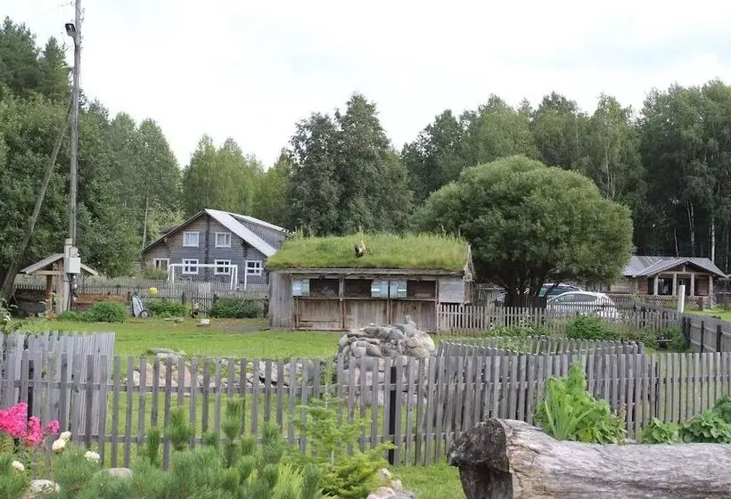 リゾートホテル Turisticheskaya Derevenka Ecotel