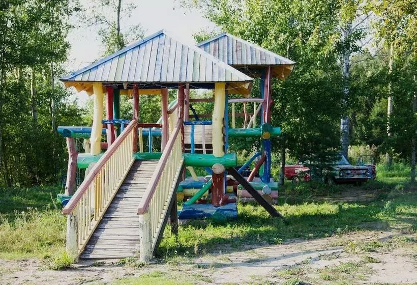 リゾートホテル Turisticheskaya Derevenka Ecotel