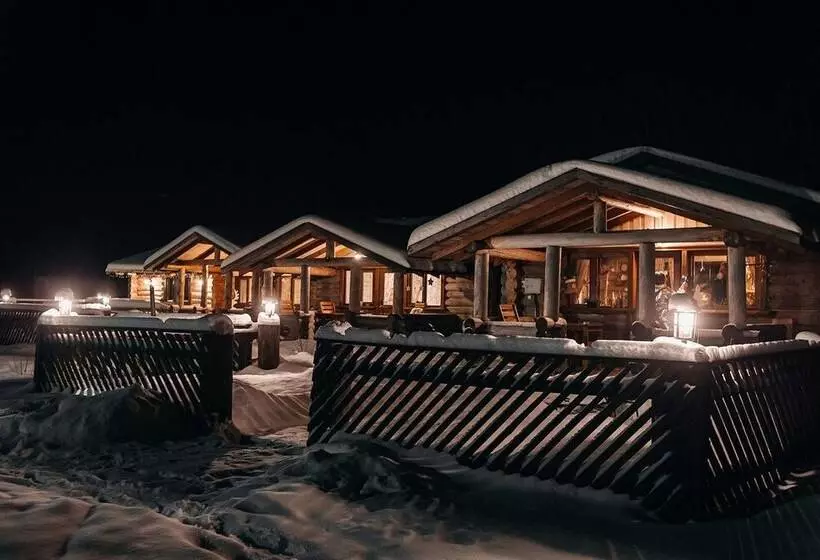 リゾートホテル Turisticheskaya Derevenka Ecotel