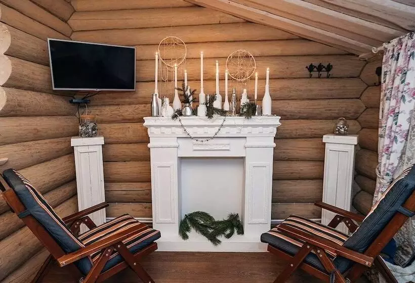 リゾートホテル Turisticheskaya Derevenka Ecotel