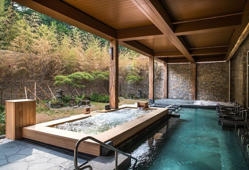 Sono Belle Cheongsong