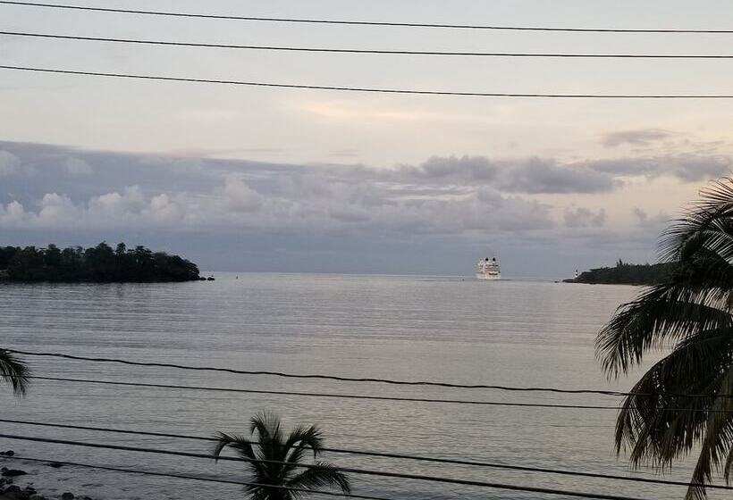 پانسیون Inn The Town