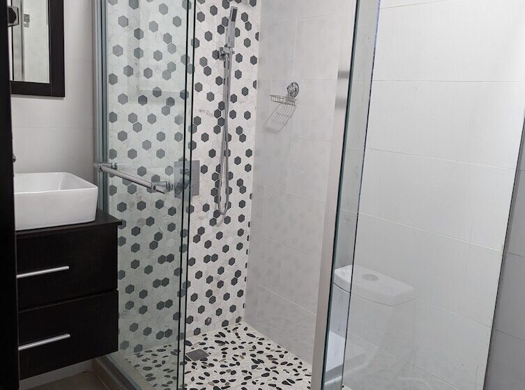 پانسیون Inn The Town