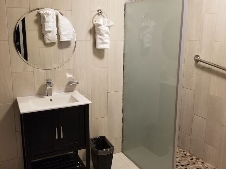 پانسیون Inn The Town