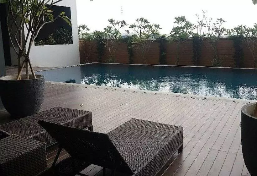 Majatalo Tamansari Mahogany Apartment