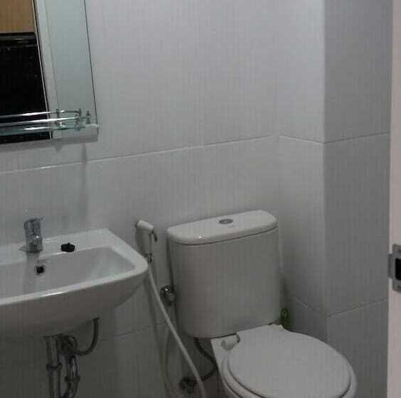 פנסיון Tamansari Mahogany Apartment