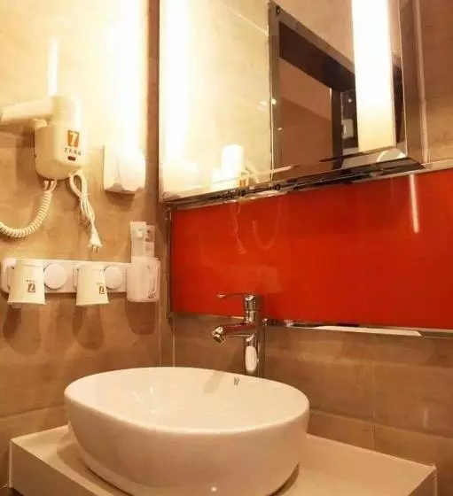 ホテル 7 Days Premium Liaocheng Xinxian Bus Station Branch