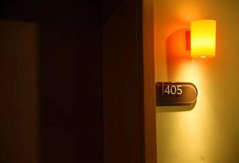 Hotel 7 Days Premium Liaocheng Xinxian Bus Station Branch