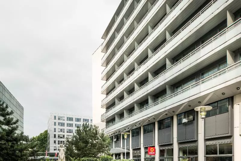 Aparthotel Adagio Paris Bercy Village