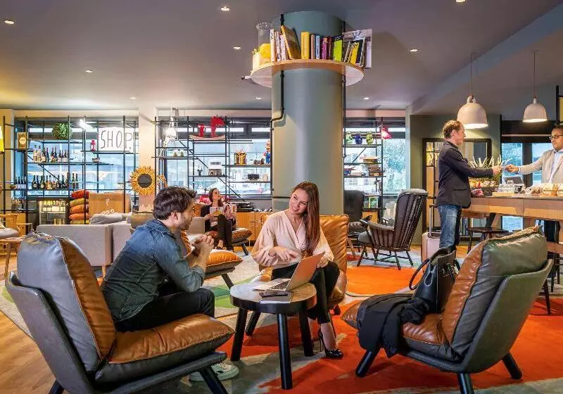 Aparthotel Adagio Paris Bercy Village