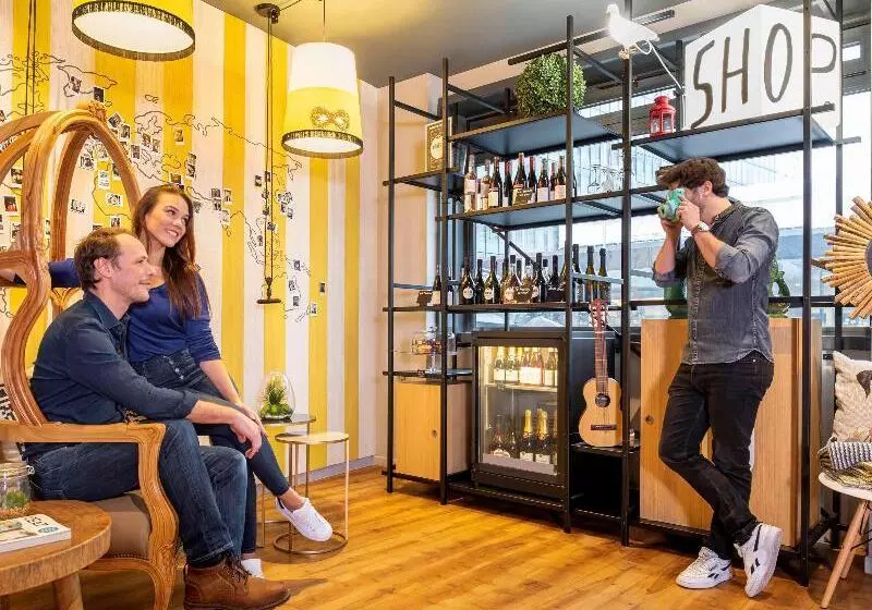 Aparthotel Adagio Paris Bercy Village