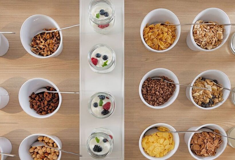 Ac Hotel San Sebastián De Los Reyes By Marriott