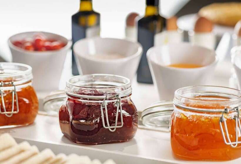 Ac Hotel San Sebastián De Los Reyes By Marriott