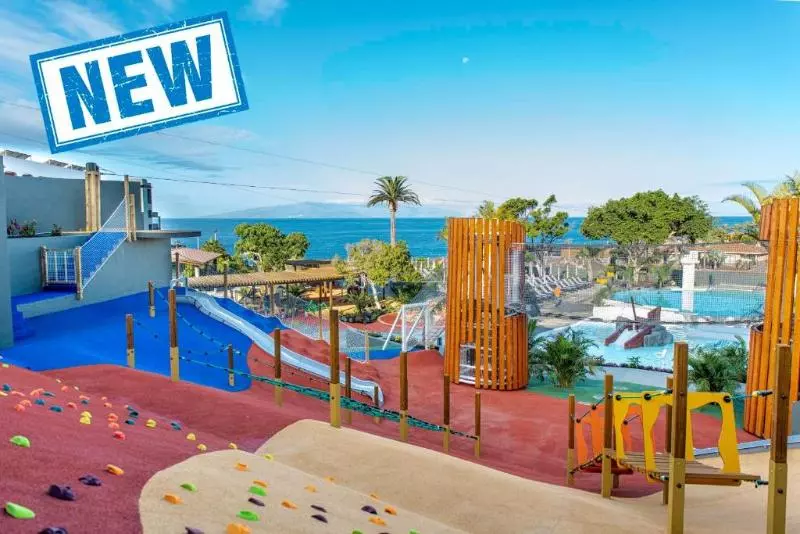 Adrián Hoteles Roca Nivaria