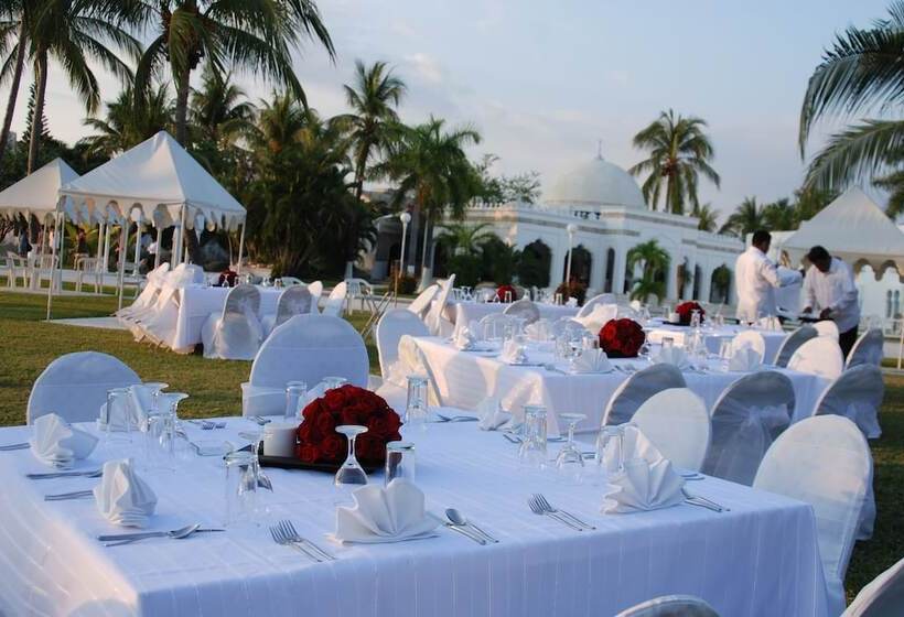 فندق Aldea Del Bazar & Spa