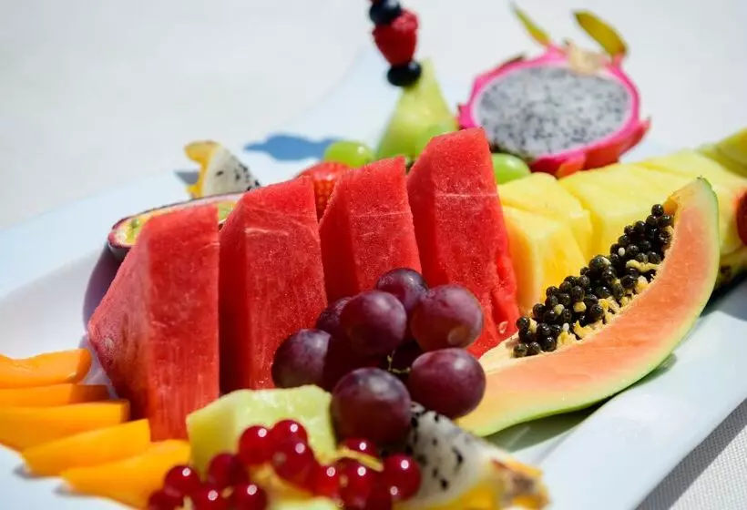 Alexander Beach Hotel & Village Resort