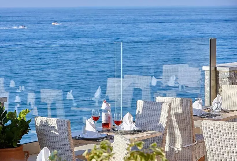 Alexander Beach Hotel & Village Resort