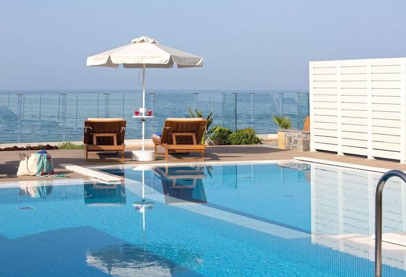 Alexander Beach Hotel & Village Resort