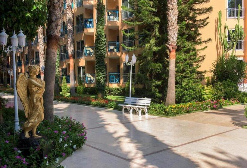 هتل Delphin Botanik