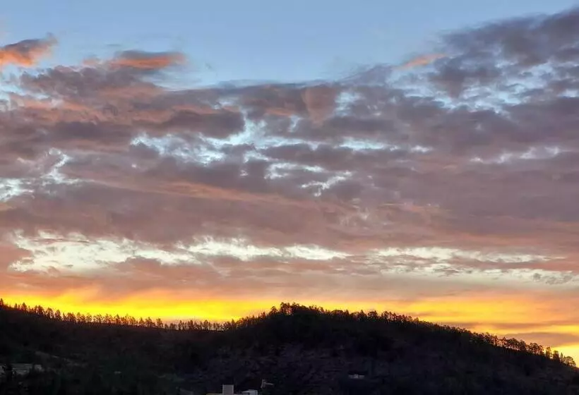 호텔 El Sombrerito