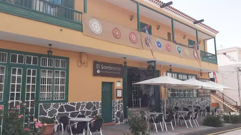 호텔 El Sombrerito