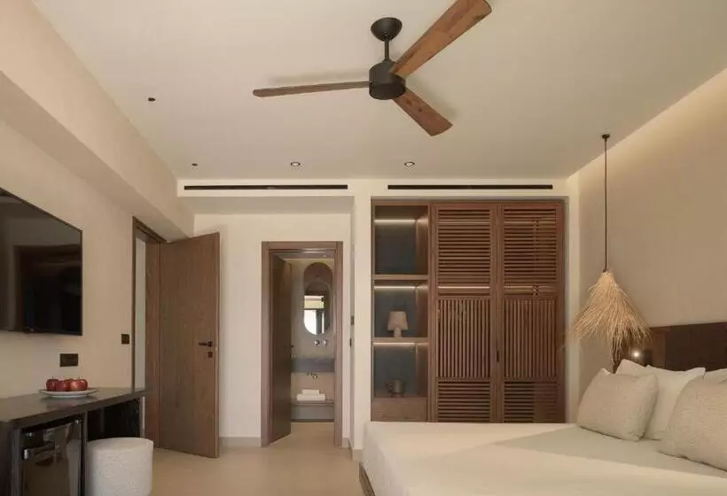 Отель Fodele Beach Water Park Resort