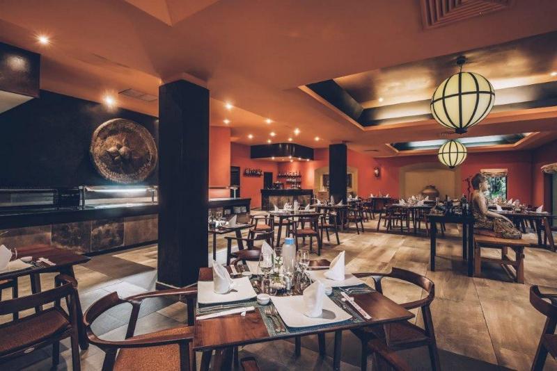 هتل Iberostar Waves Cozumel - All Inclusive