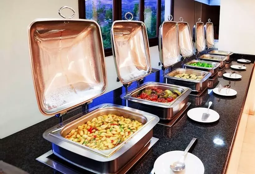 Miramare Hotel Eretria