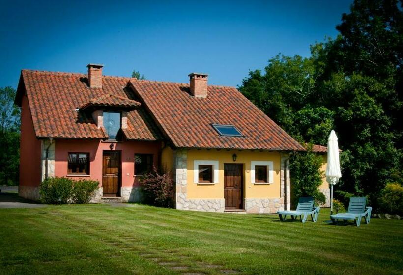 田舎風ホテル Rural La Lluriga