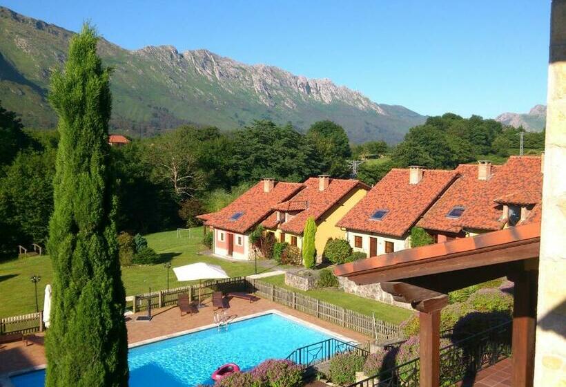 田舎風ホテル Rural La Lluriga