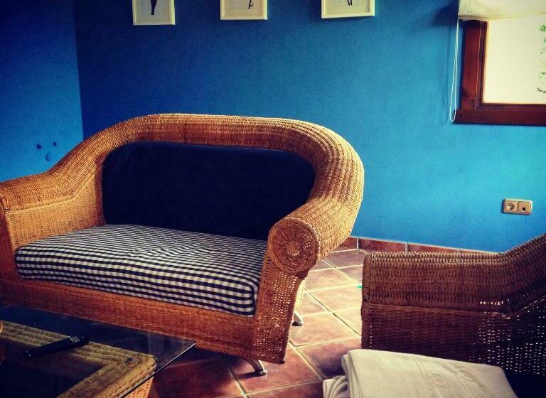 田舎風ホテル Rural La Lluriga