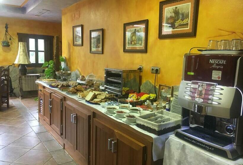 田舎風ホテル Rural La Lluriga